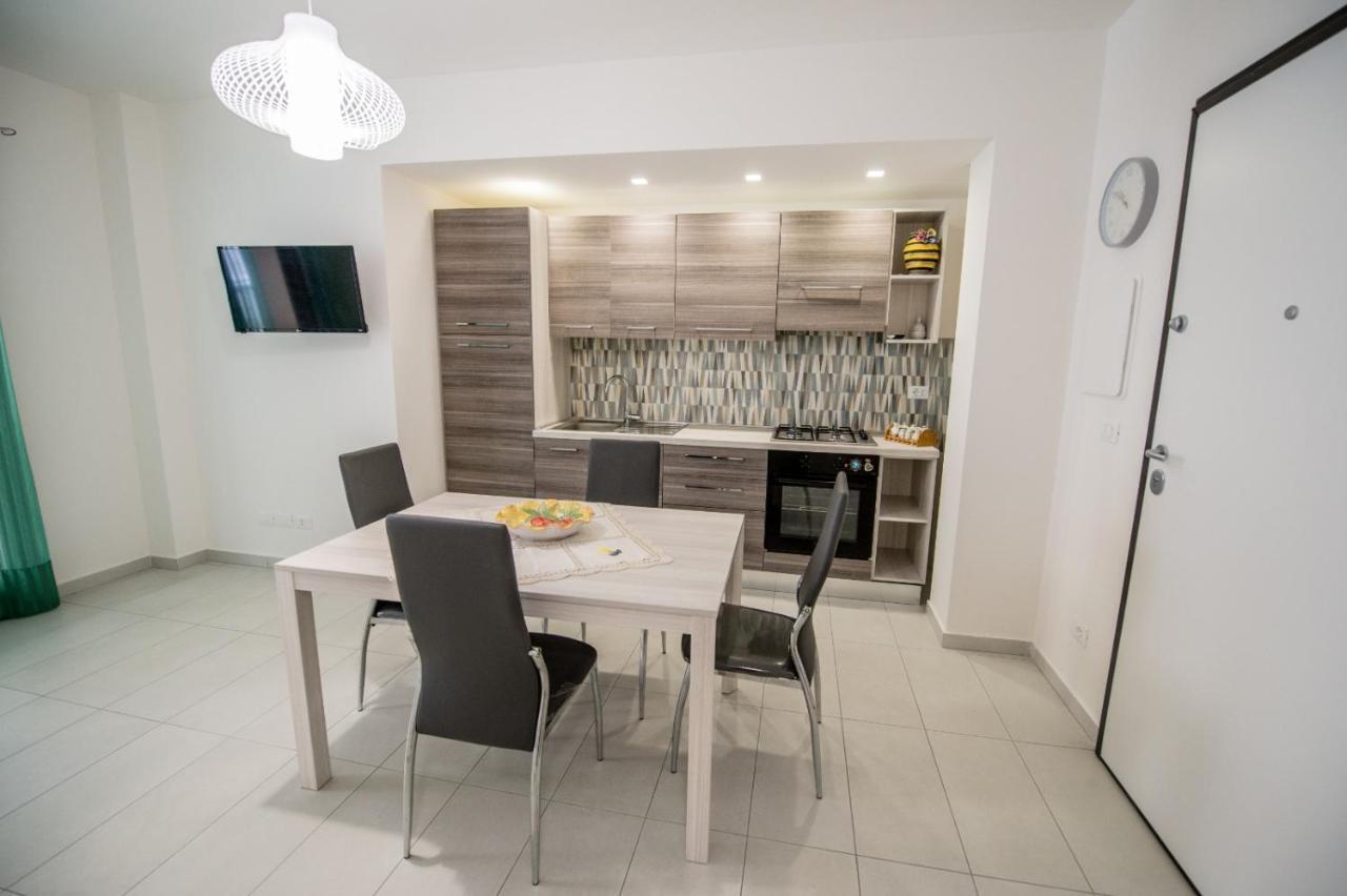 Home Square Milazzo Luaran gambar