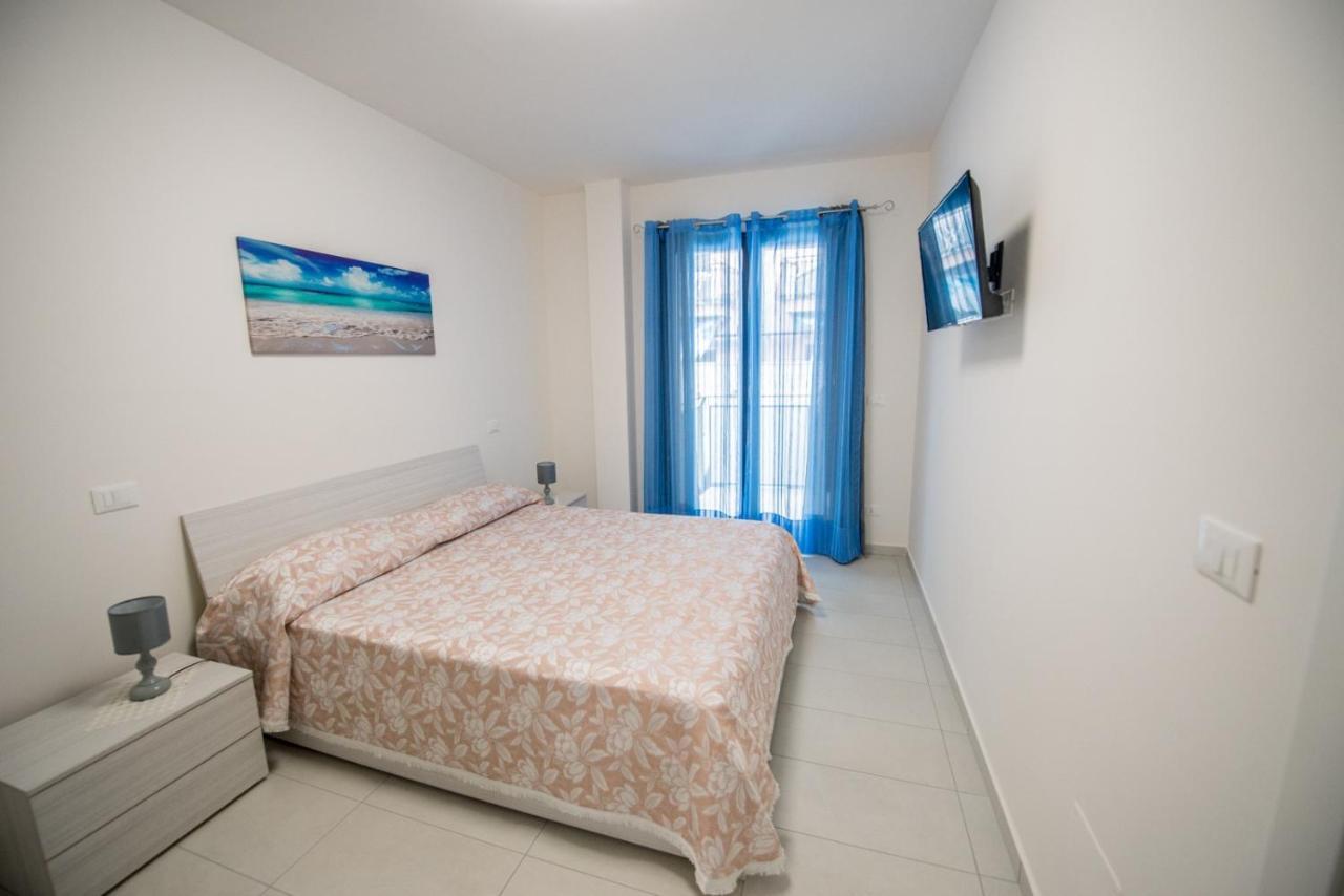 Home Square Milazzo Luaran gambar