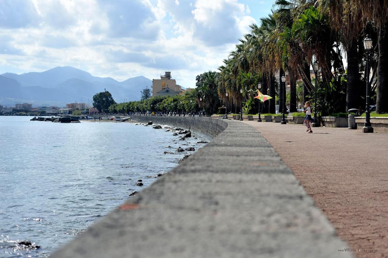 Home Square Milazzo Luaran gambar